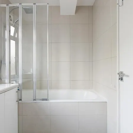 Bright & Welcoming Garden Flat Sleeps 6 In Style Apartment London Exterior photo