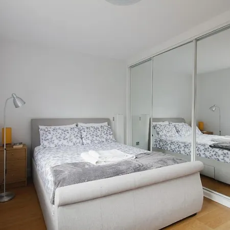 Bright & Welcoming Garden Flat Sleeps 6 In Style Apartment London Exterior photo