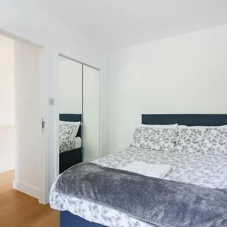 Bright & Welcoming Garden Flat Sleeps 6 In Style Apartment London Exterior photo